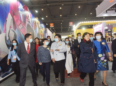 中国(四川)国际熊猫消费节首展开幕 系列重磅活动接踵而至