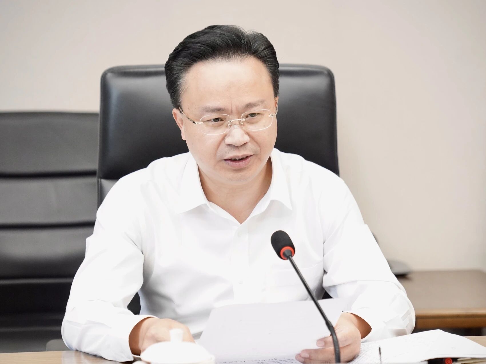 94b23c28-4e5b-4e96-9b0c-9edd9d2891f1